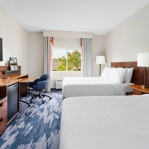 Queen Room Two Queen Beds